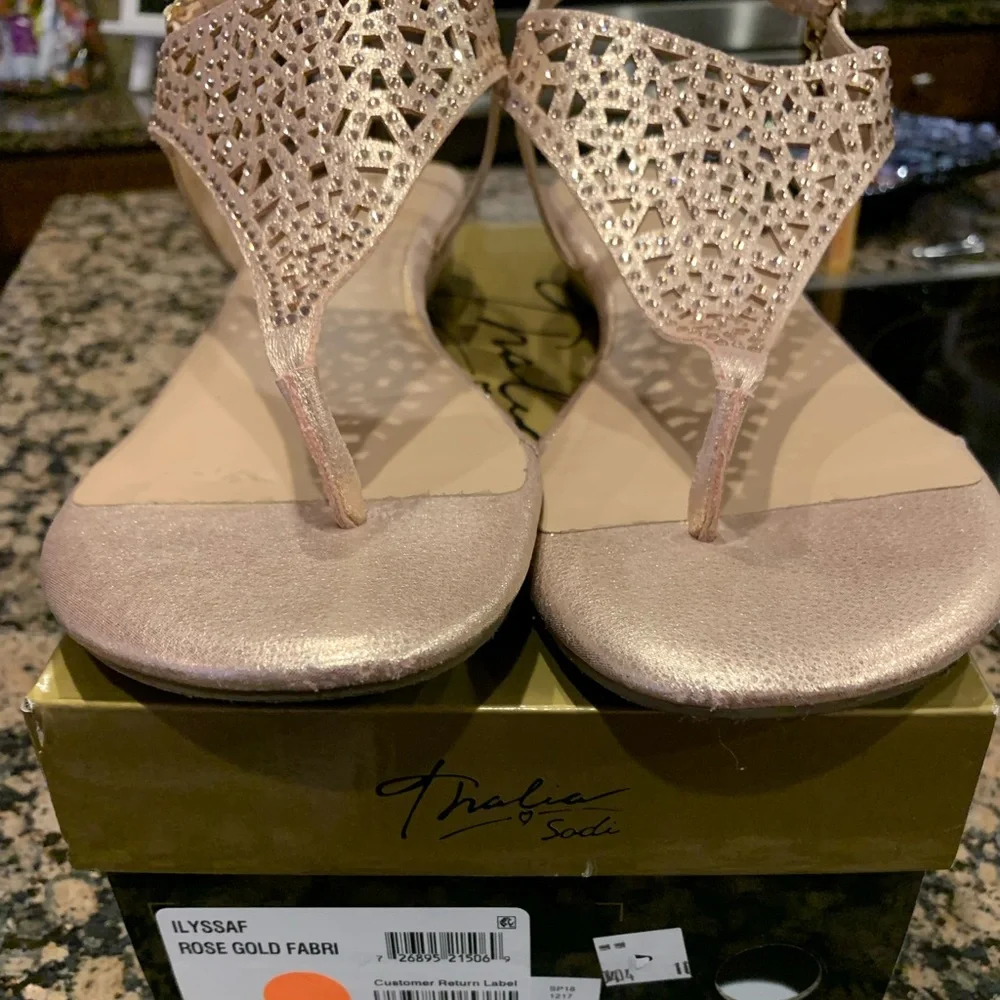New! Thalia Sodi Rose Gold Ilyssa Open Toe Casual Slingback Sandals - Picture 9 of 9